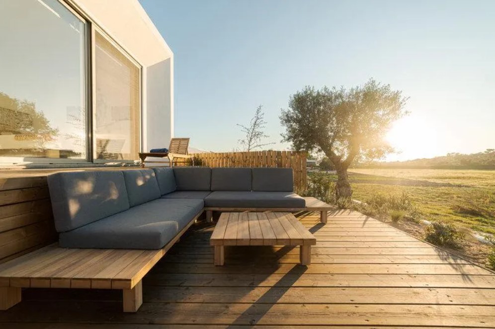 Cleaning Under Your Deck: Maintaining Your Outdoor Area