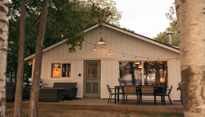 Enhancing Outdoor Living Spaces with Trex Decks: A Comprehensive Guide